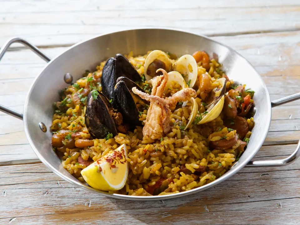 a bowl of food on a plate