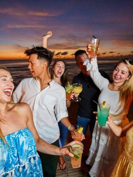 Alyssa Clark et al. posing for the camera